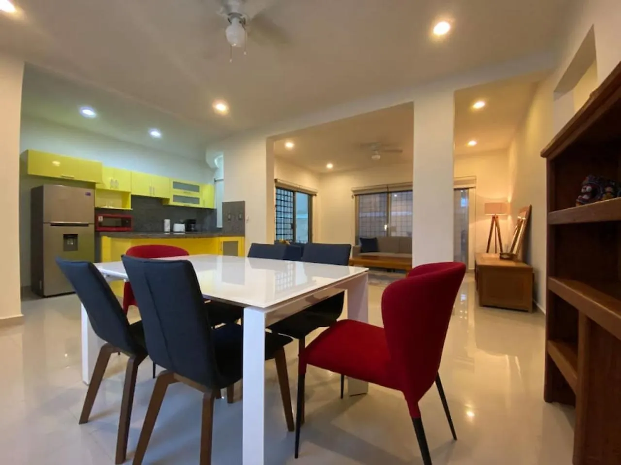 The Best Location 2Br Condo- 100M To Beach And 5Ave Playa del Carmen